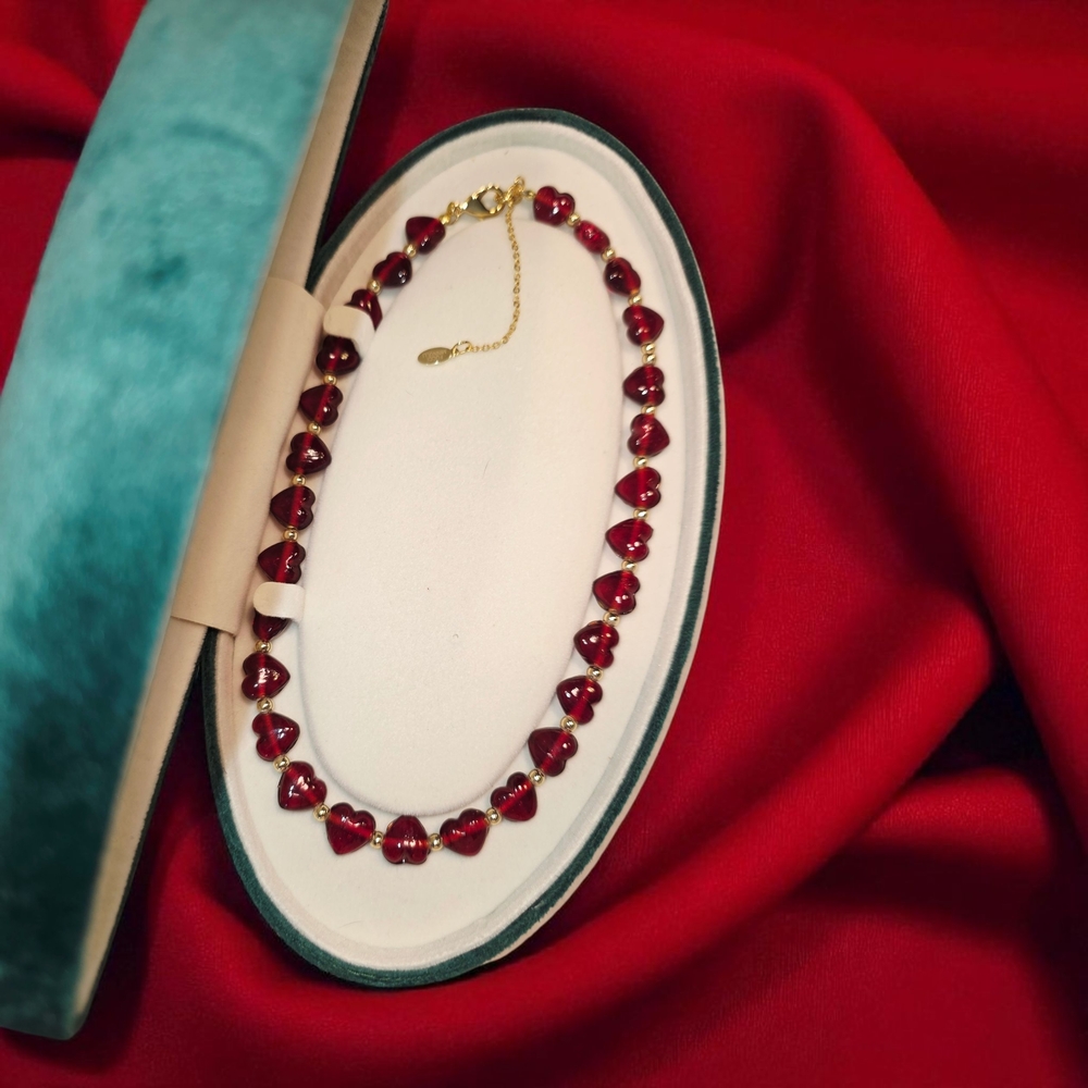 SALE!! Elegant Deep Red/Maroon Heart Necklace